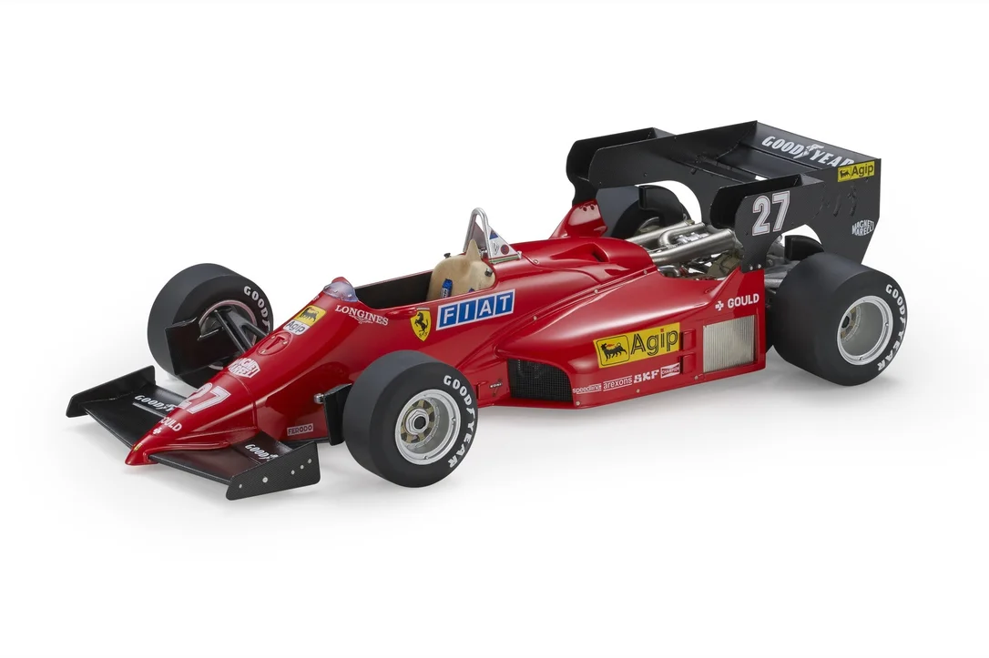 triplecrownmodelstore292685