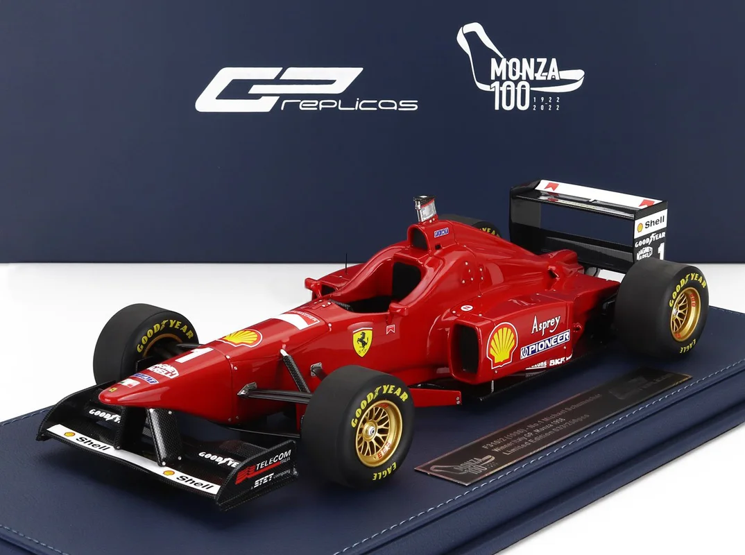 triplecrownmodelstore295728