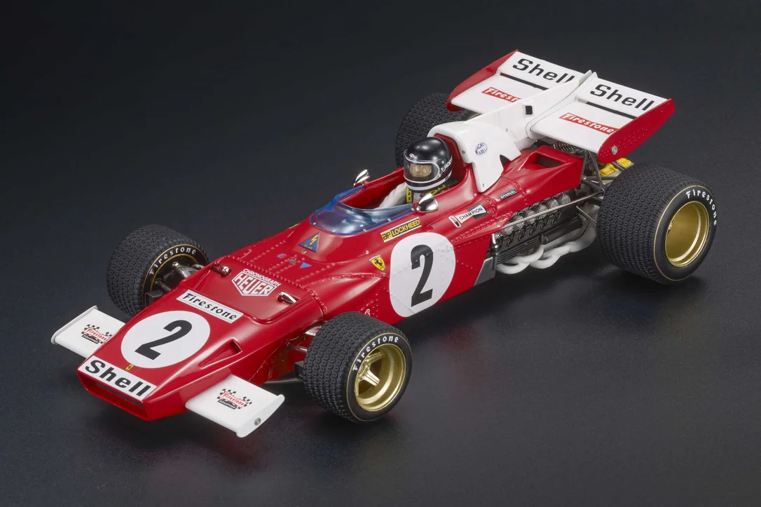 triplecrownmodelstore297992