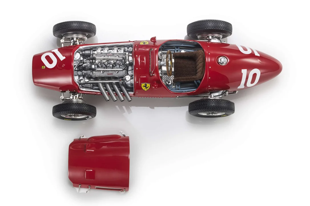 triplecrownmodelstore298451