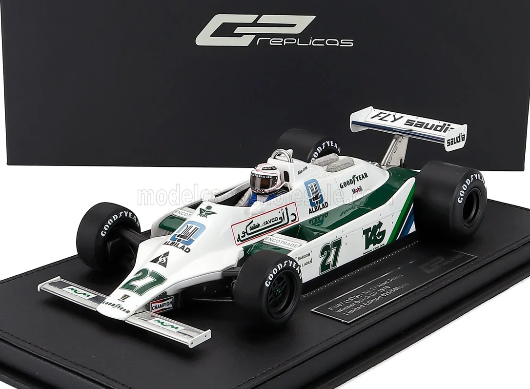 triplecrownmodelstore298905