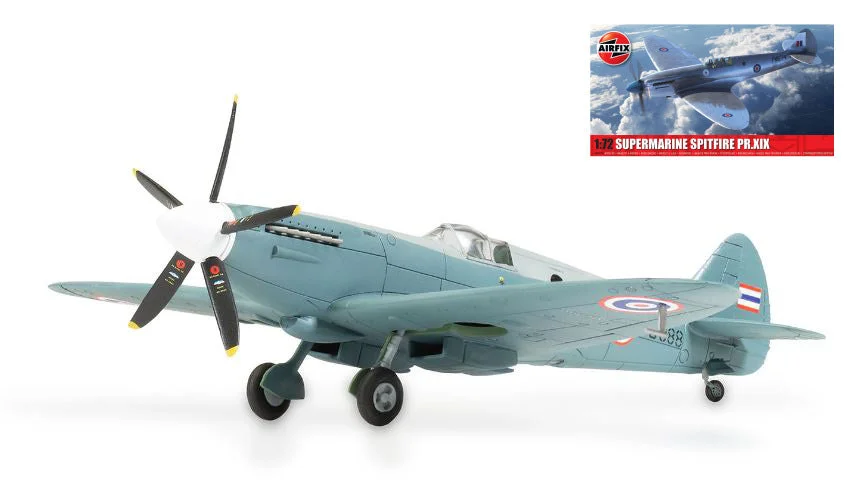 triplecrownmodelstore300156