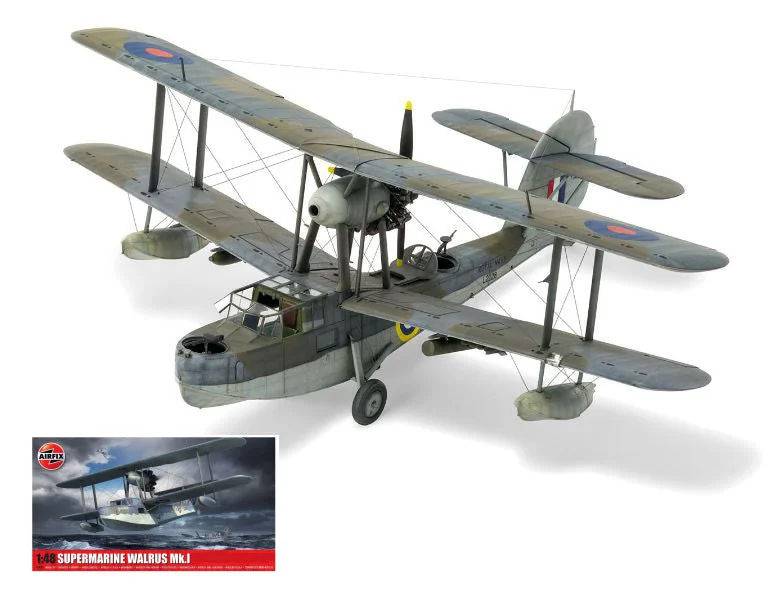 triplecrownmodelstore300432