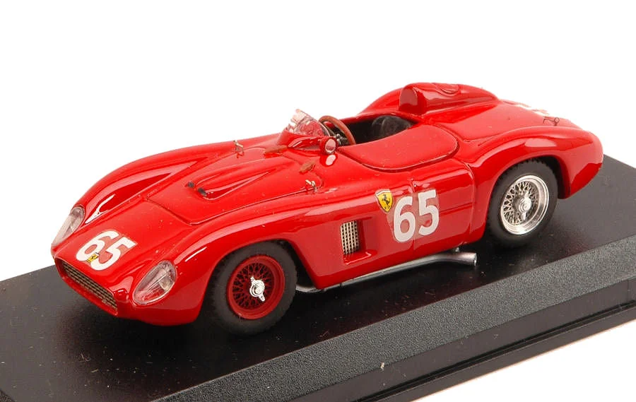 triplecrownmodelstore301585