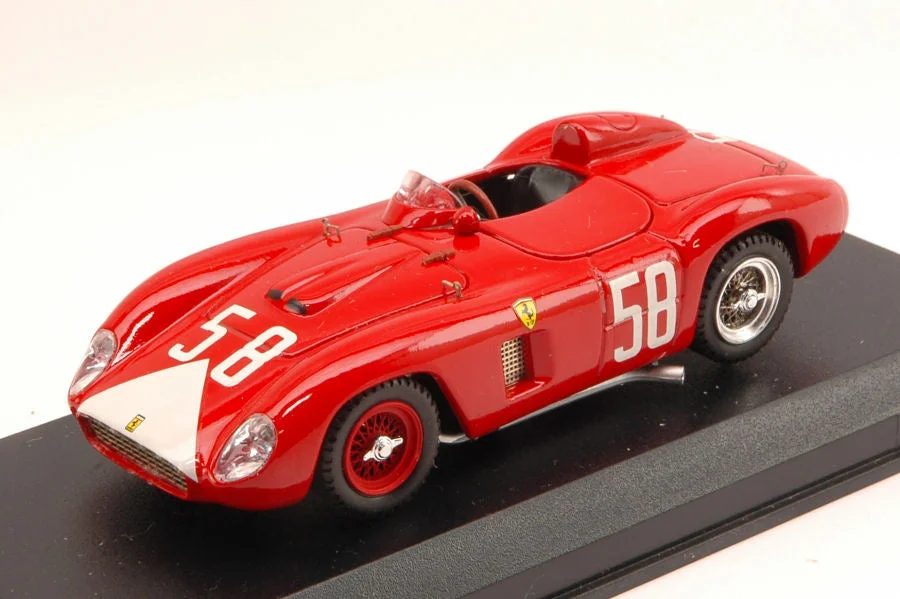 triplecrownmodelstore301615