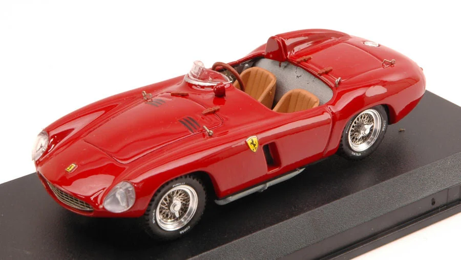 triplecrownmodelstore301801