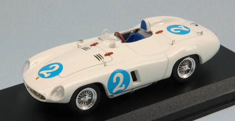 triplecrownmodelstore301823