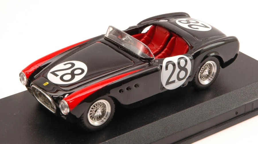 triplecrownmodelstore301872