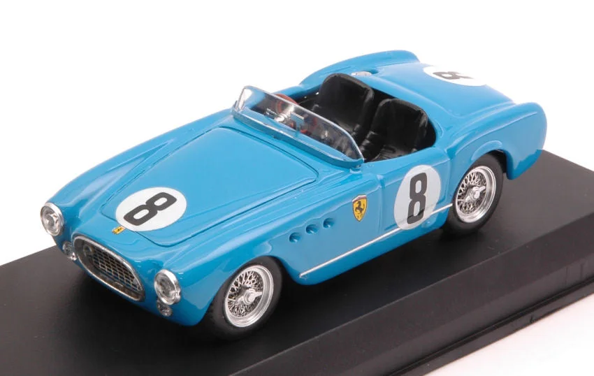 triplecrownmodelstore302050