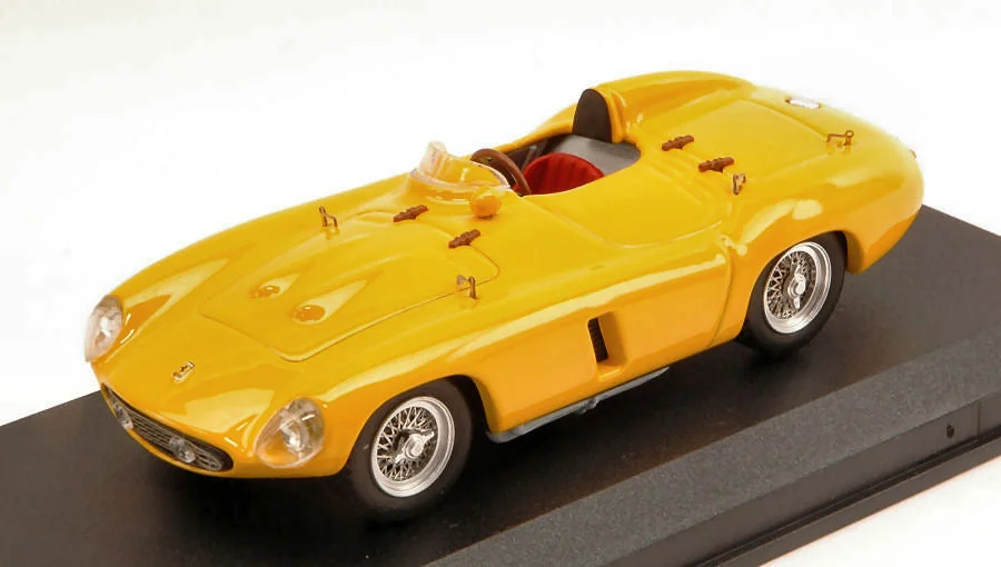 triplecrownmodelstore302071