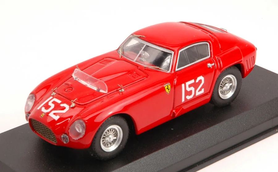 triplecrownmodelstore302259