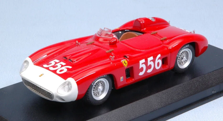 triplecrownmodelstore302357
