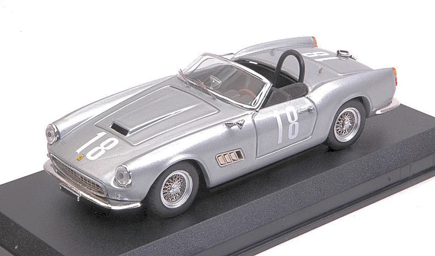 triplecrownmodelstore302379