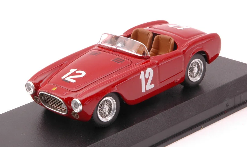 triplecrownmodelstore302436