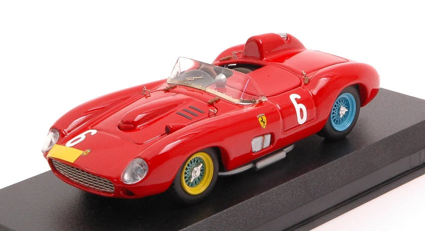 triplecrownmodelstore302464