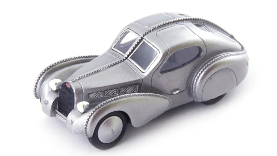 triplecrownmodelstore302689