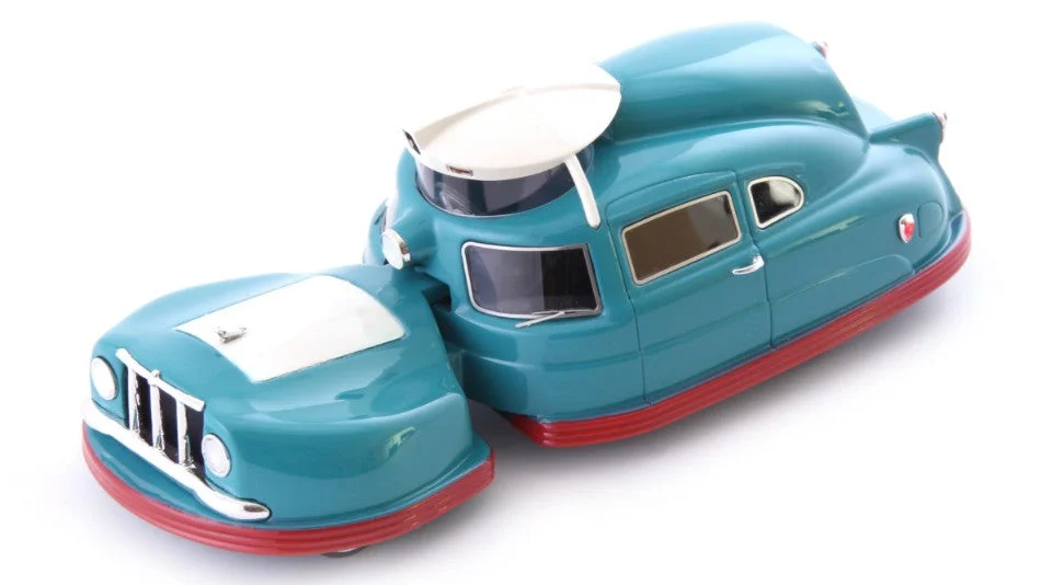 triplecrownmodelstore302783
