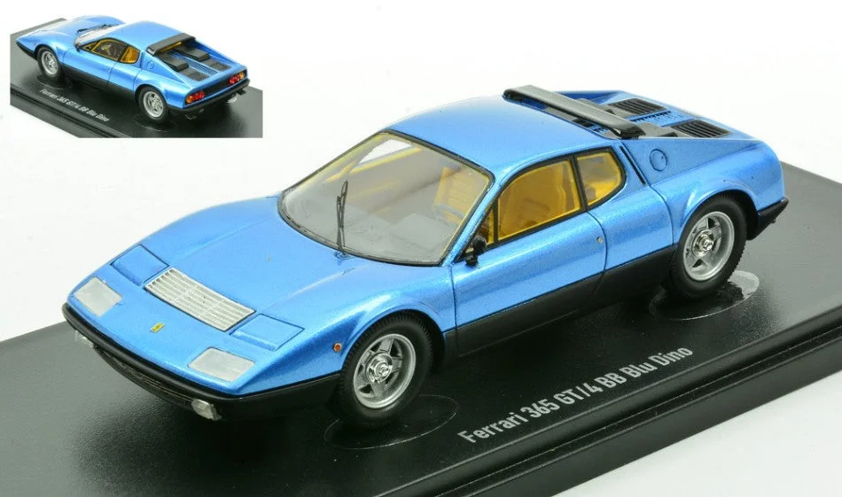 triplecrownmodelstore302920