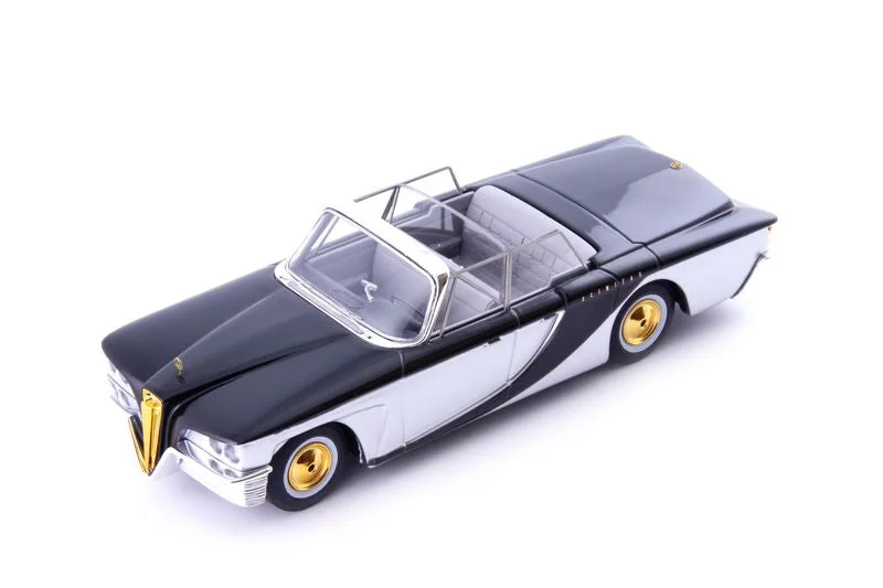 triplecrownmodelstore302972