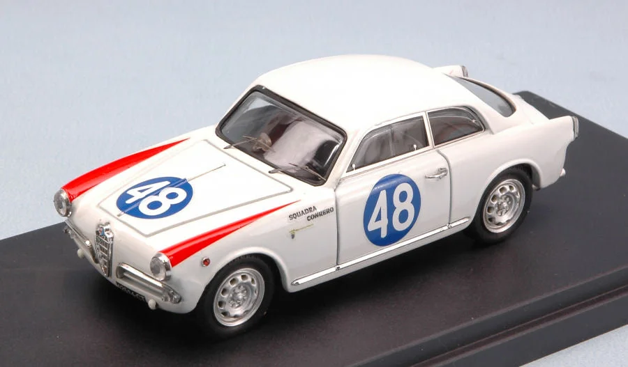 triplecrownmodelstore303155