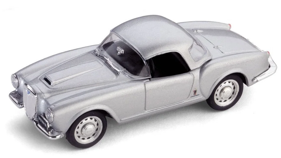 triplecrownmodelstore303638