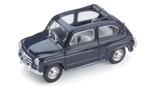 triplecrownmodelstore303652