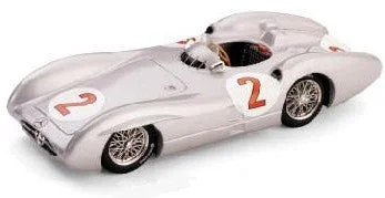 triplecrownmodelstore303684