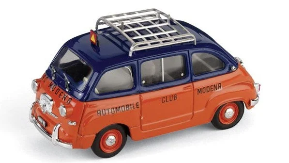 triplecrownmodelstore303703