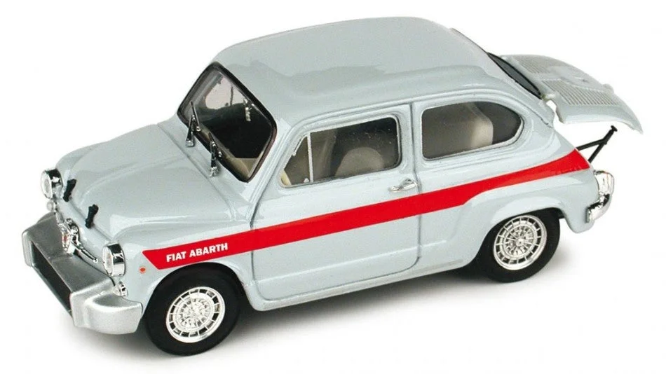 triplecrownmodelstore303723