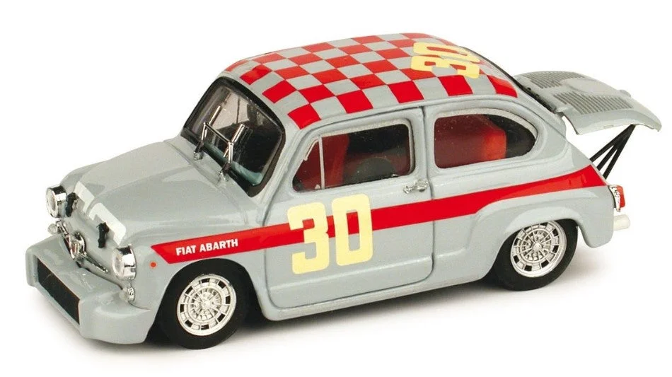 triplecrownmodelstore303948