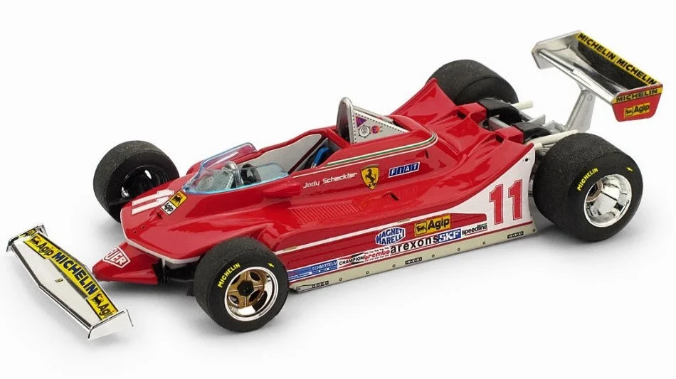 triplecrownmodelstore305074