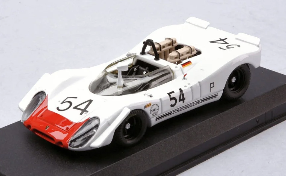 triplecrownmodelstore309065