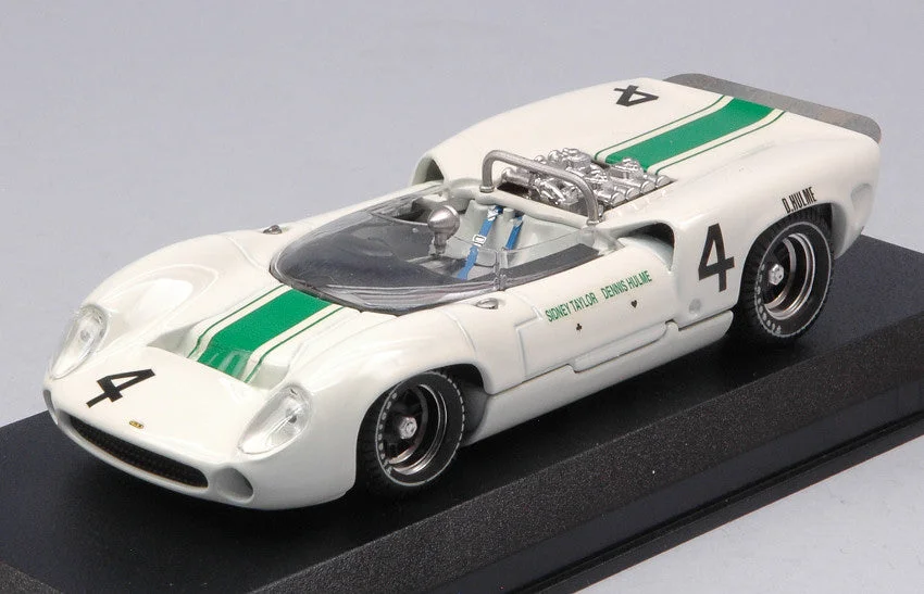triplecrownmodelstore309851