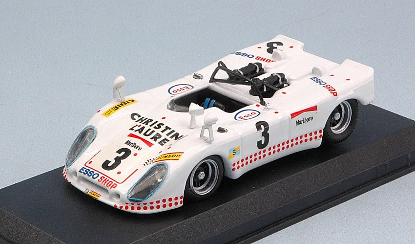 triplecrownmodelstore311382