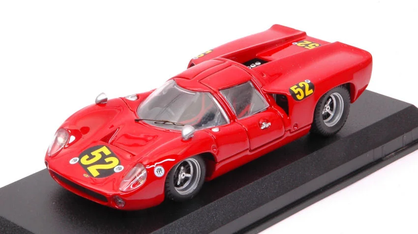 triplecrownmodelstore311614