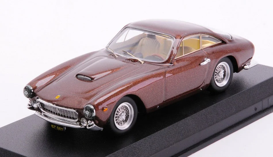triplecrownmodelstore314012