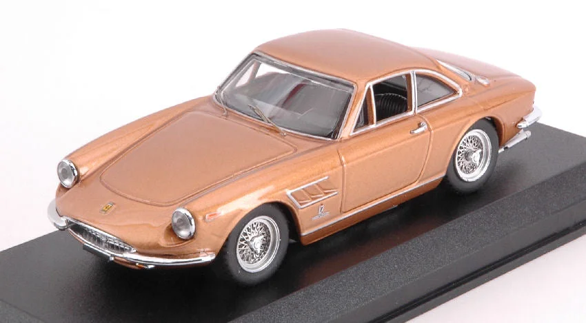 triplecrownmodelstore314672