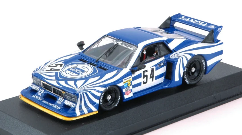 triplecrownmodelstore314817