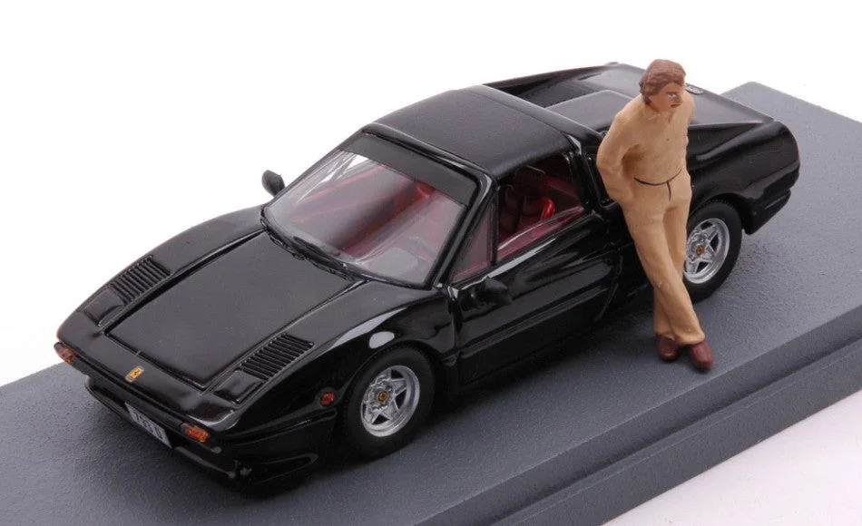 triplecrownmodelstore315828