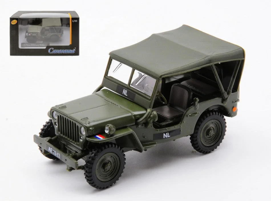 triplecrownmodelstore320399