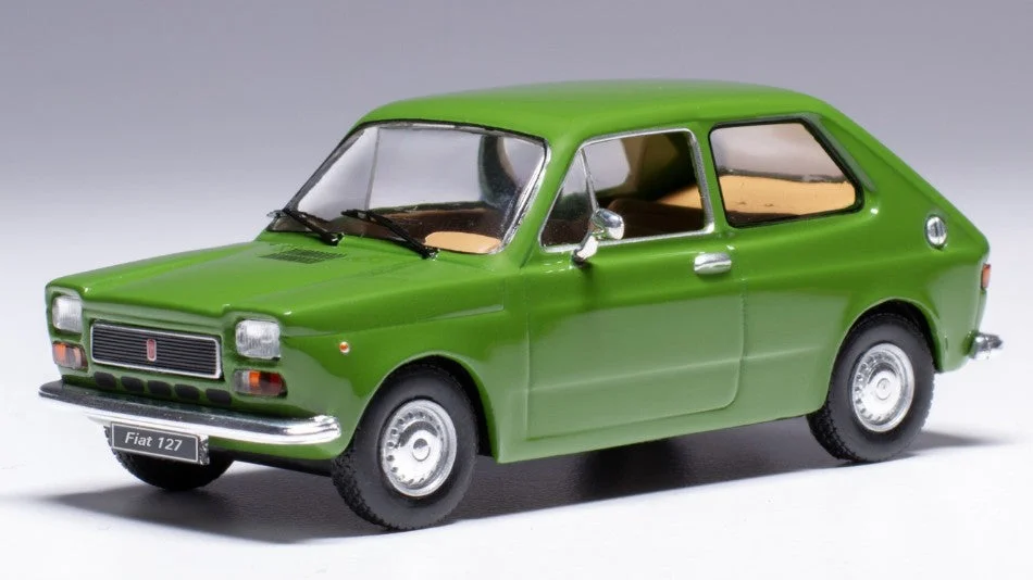 triplecrownmodelstore321005