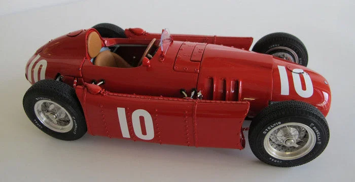 triplecrownmodelstore321020