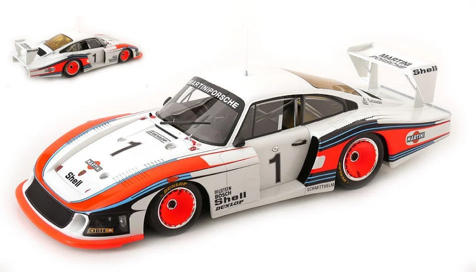 triplecrownmodelstore321110
