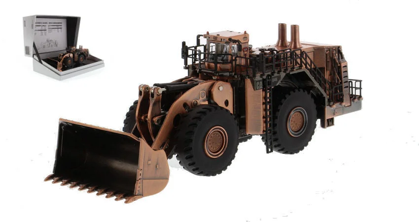 triplecrownmodelstore323136