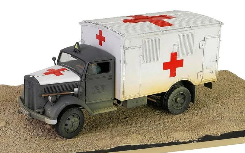 triplecrownmodelstore326452
