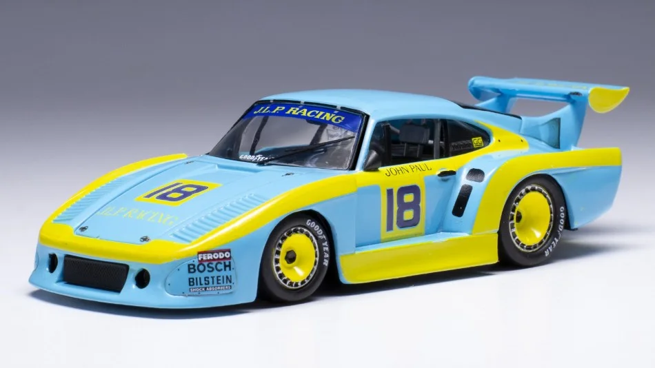 triplecrownmodelstore328146
