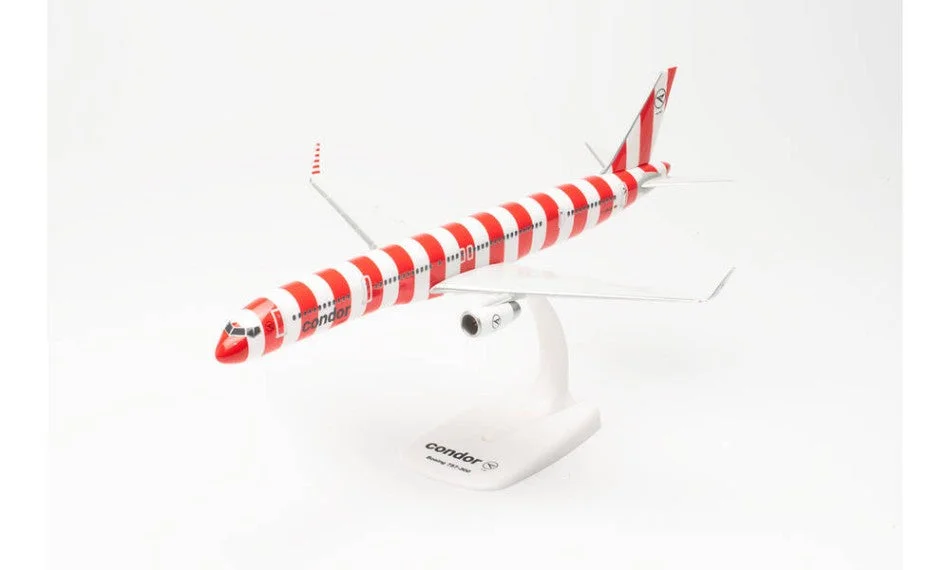 triplecrownmodelstore341720