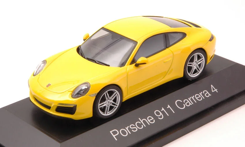 triplecrownmodelstore342712