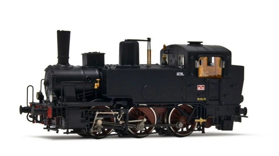 triplecrownmodelstore343101