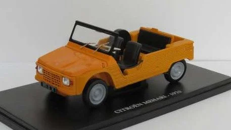 triplecrownmodelstore360064